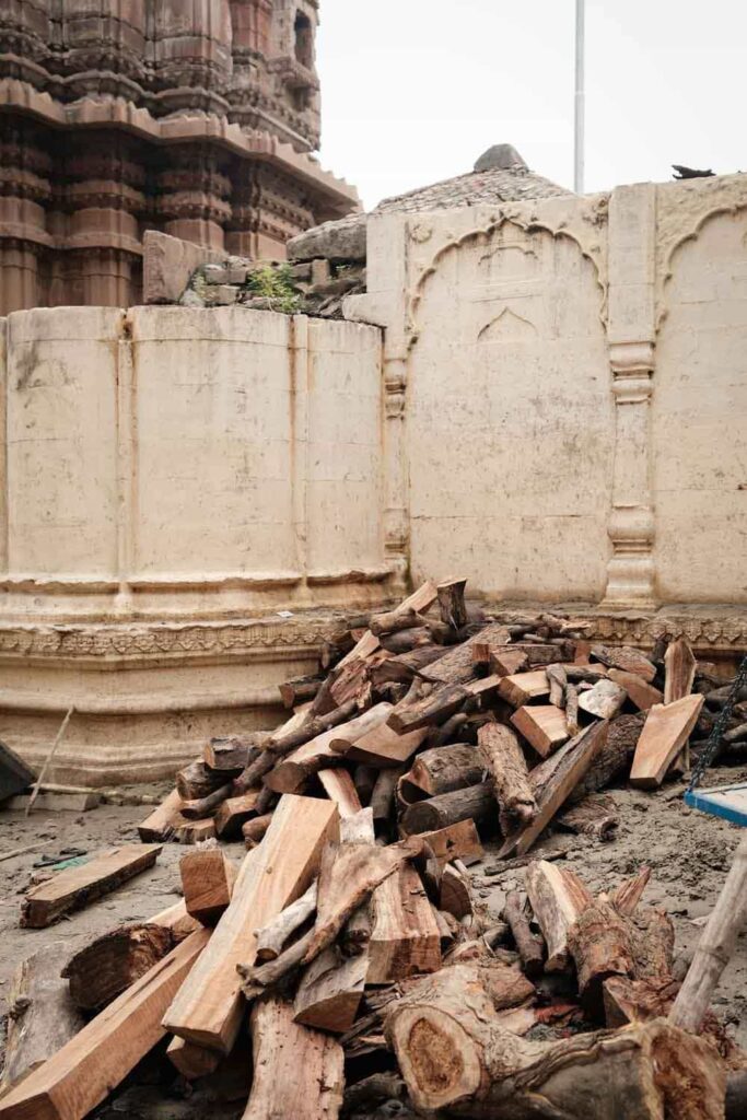 Varanasi's Burning Ghats story image